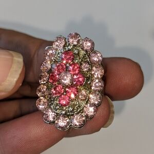 VTG GLASS CRYSTAL BARBIE CORE PINK CRYSTAL ADJUSTABLE RING